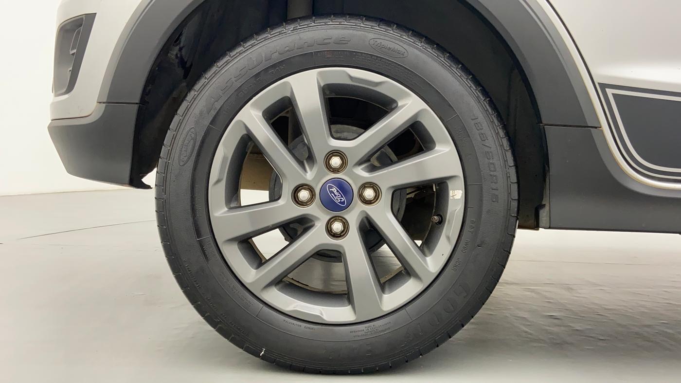 2018 Ford FREESTYLE TITANIUM 1.2 TI-VCT MT, Petrol, Manual, 66,943 km, Right Rear Wheel