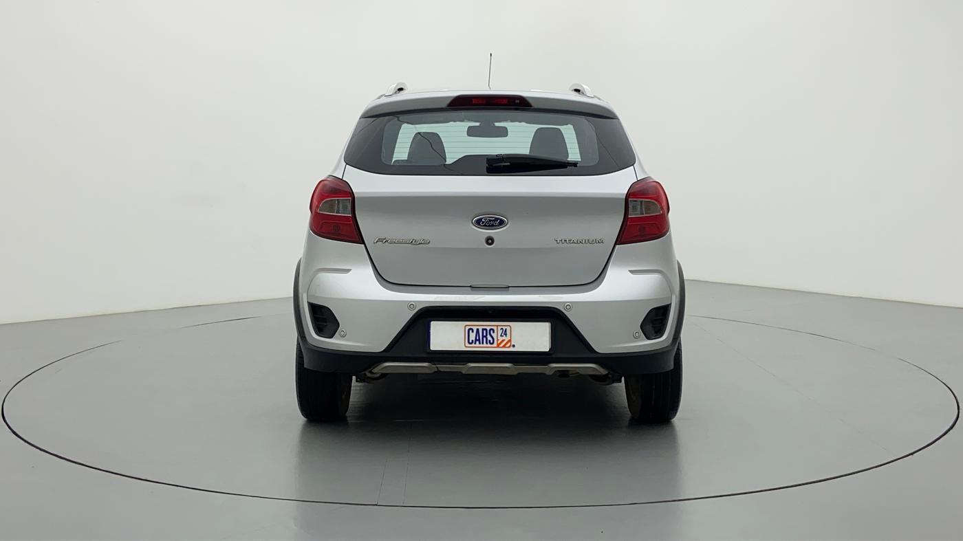 2018 Ford FREESTYLE TITANIUM 1.2 TI-VCT MT, Petrol, Manual, 66,943 km, Back/Rear