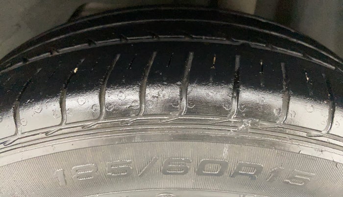 2018 Ford FREESTYLE TITANIUM 1.2 TI-VCT MT, Petrol, Manual, 66,943 km, Left Rear Tyre Tread