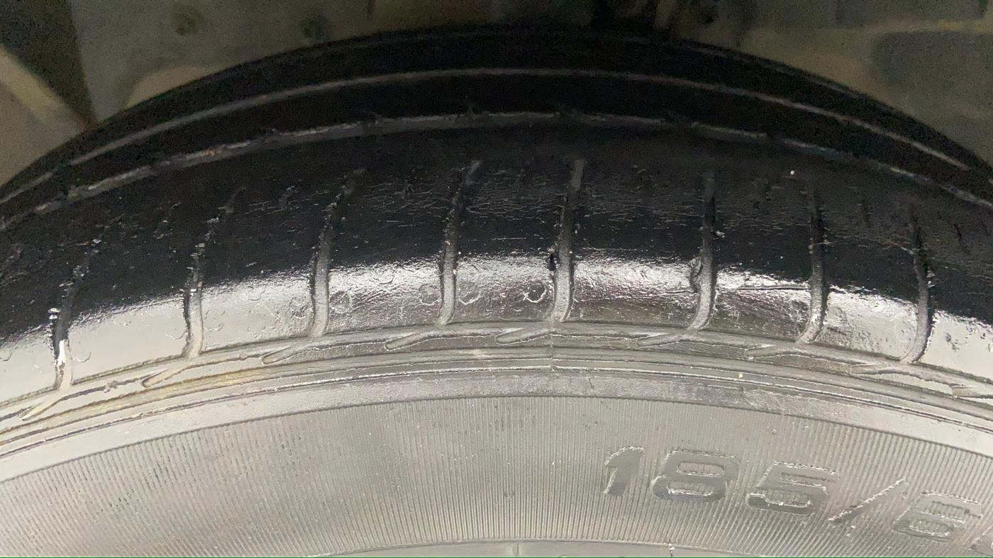 2018 Ford FREESTYLE TITANIUM 1.2 TI-VCT MT, Petrol, Manual, 66,943 km, Left Front Tyre Tread