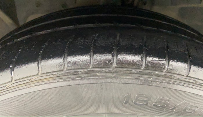 2018 Ford FREESTYLE TITANIUM 1.2 TI-VCT MT, Petrol, Manual, 66,943 km, Left Front Tyre Tread