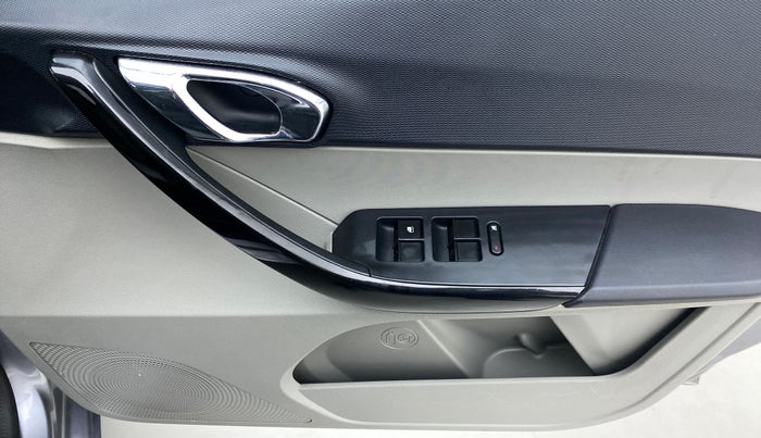 2019 Tata Tiago XZ PETROL, Petrol, Manual, 35,183 km, Driver Side Door Panels Control