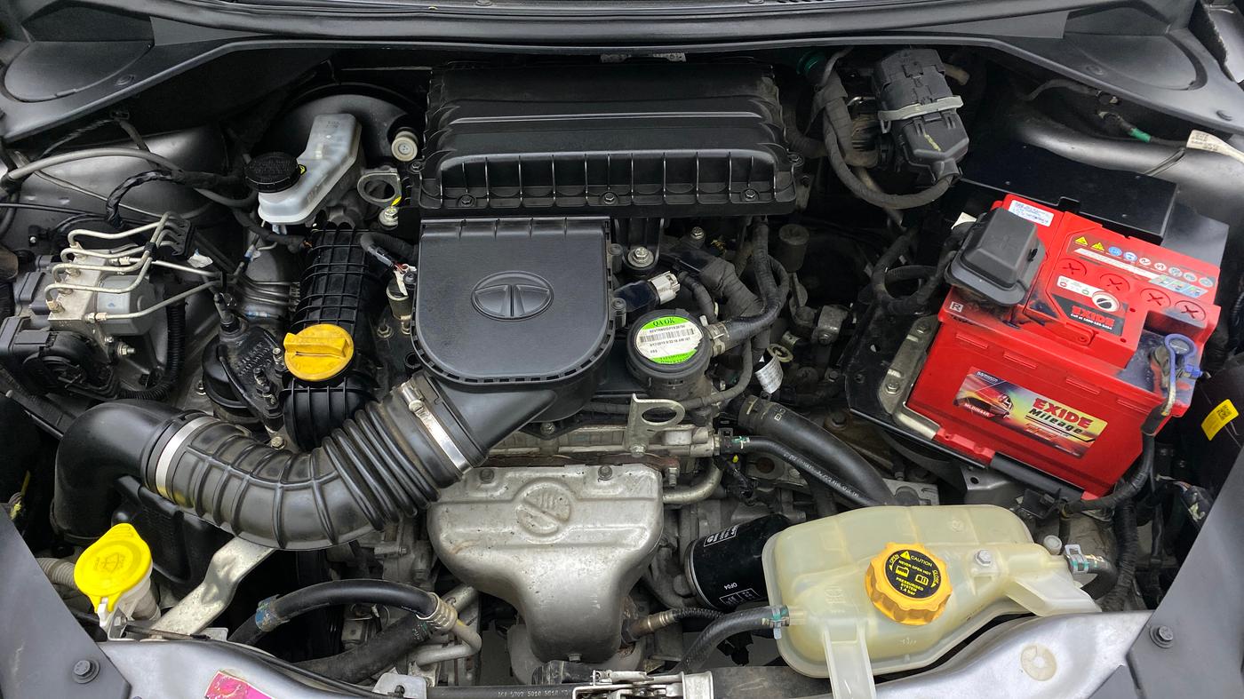 2019 Tata Tiago XZ PETROL, Petrol, Manual, 35,183 km, Open Bonet