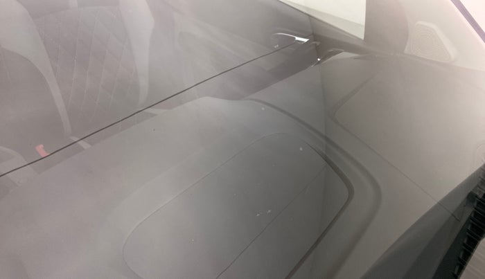 2019 Tata Tiago XZ PETROL, Petrol, Manual, 35,183 km, Front windshield - Minor spot on windshield
