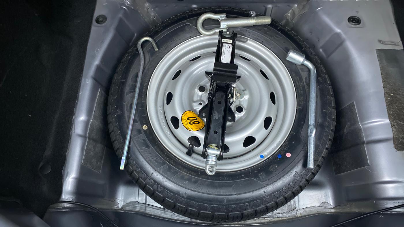 2019 Tata Tiago XZ PETROL, Petrol, Manual, 35,183 km, Spare Tyre