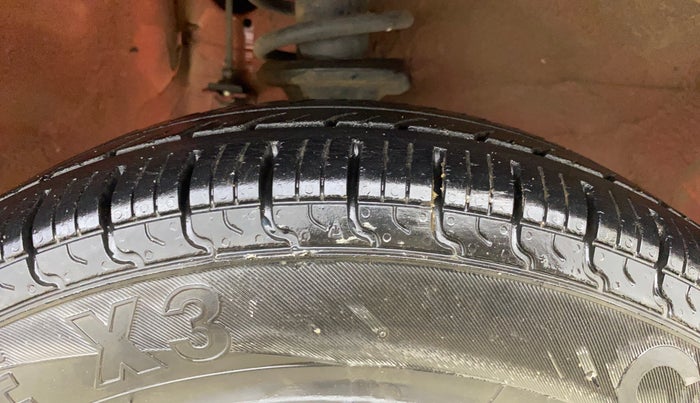 2013 Maruti Alto 800 VXI, Petrol, Manual, 47,841 km, Right Front Tyre Tread
