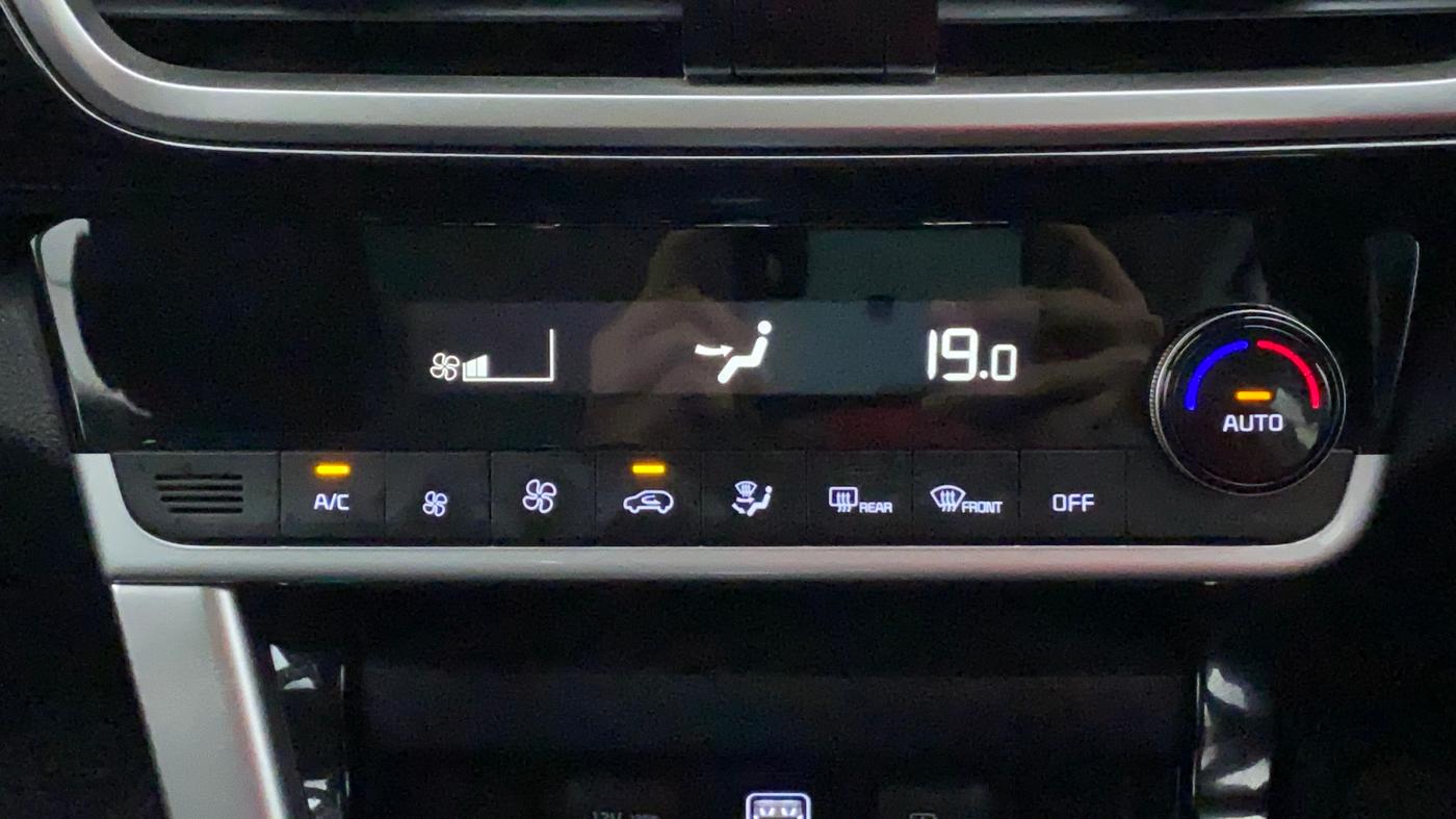 2022 KIA SELTOS HTK PLUS 1.5 IMT, Petrol, Manual, 17,197 km, Automatic Climate Control