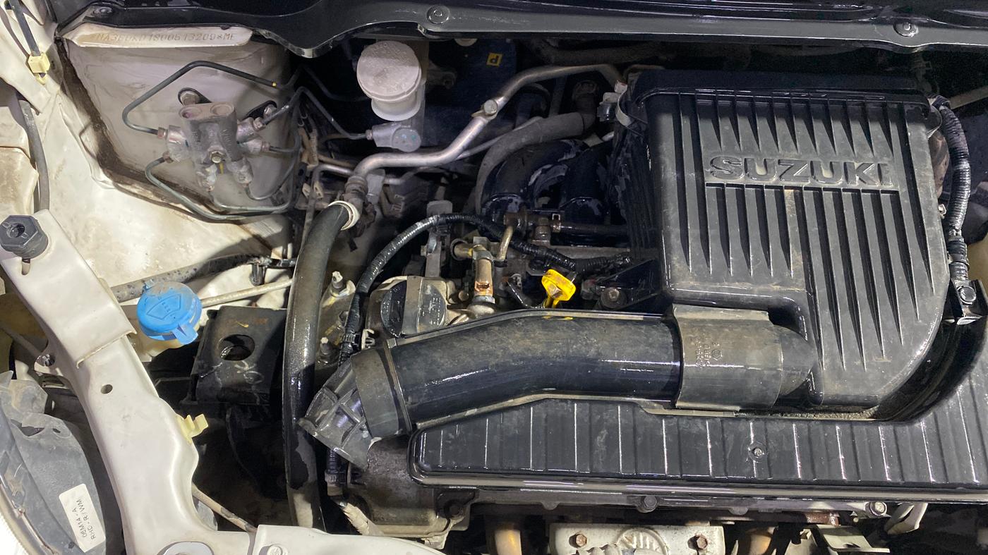 2014 Maruti Ritz VXI, Petrol, Manual, 63,954 km, Engine View - Right