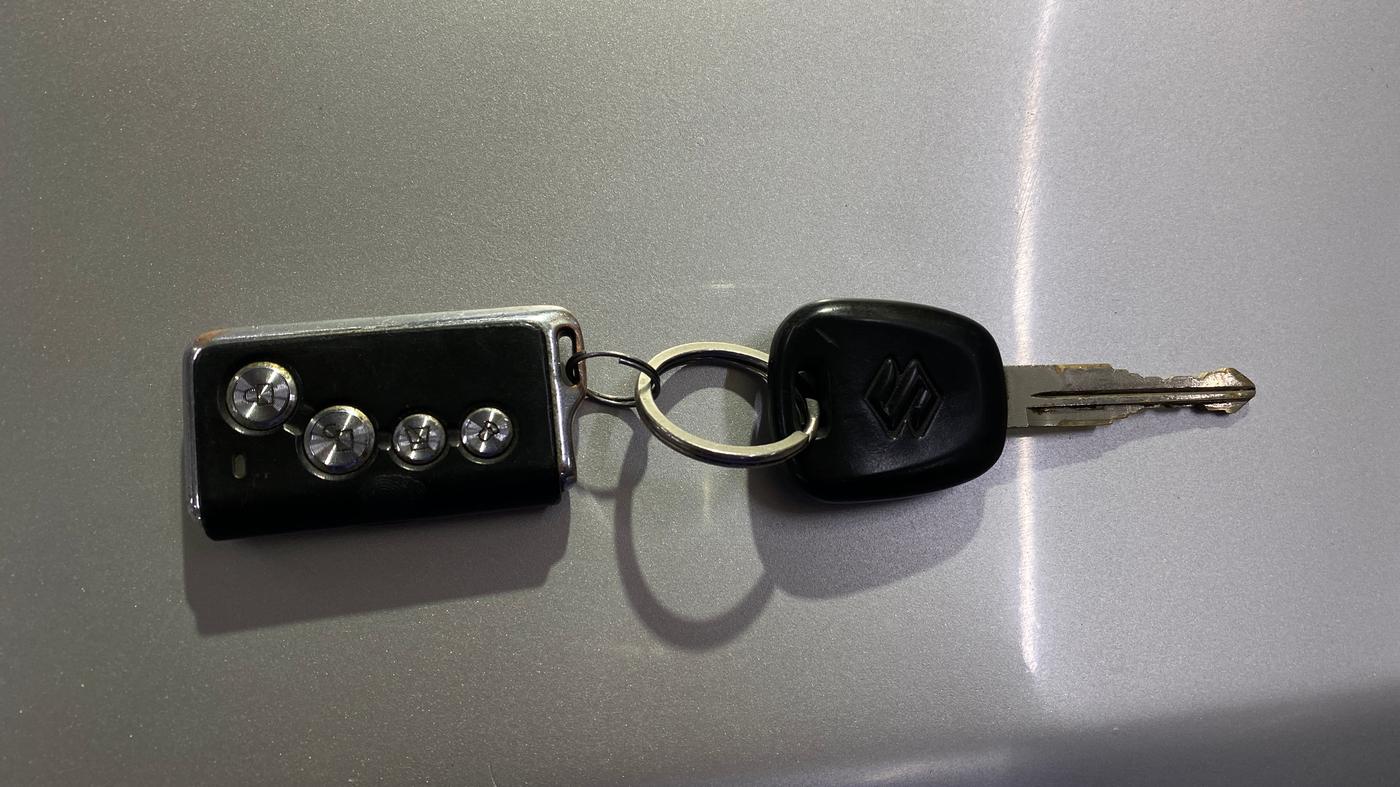 2014 Maruti Ritz VXI, Petrol, Manual, 63,954 km, Key Close Up