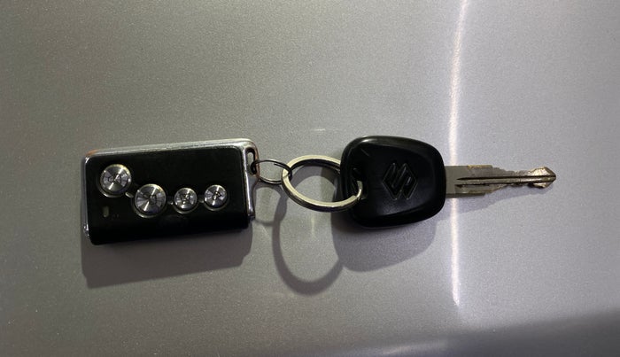 2014 Maruti Ritz VXI, Petrol, Manual, 63,935 km, Key Close Up