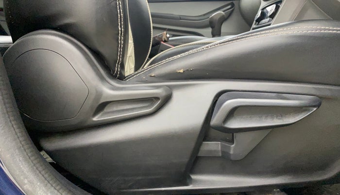 2021 Tata Tiago XZ PLUS PETROL, Petrol, Manual, 60,622 km, Driver Side Adjustment Panel