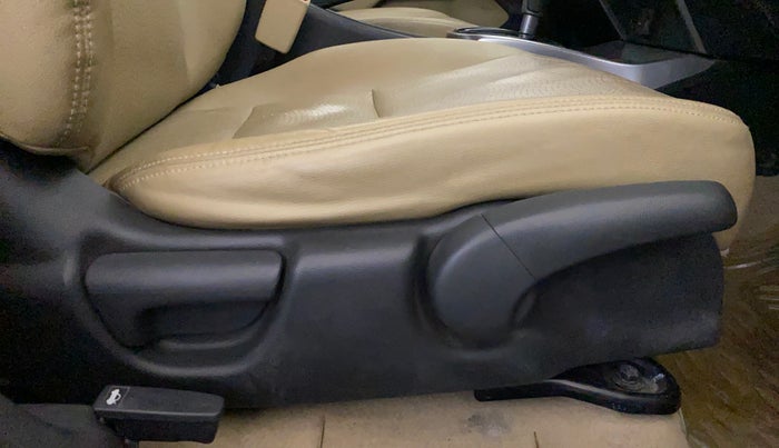 2014 Honda City 1.5L I-VTEC VX CVT, Petrol, Automatic, 38,322 km, Driver Side Adjustment Panel