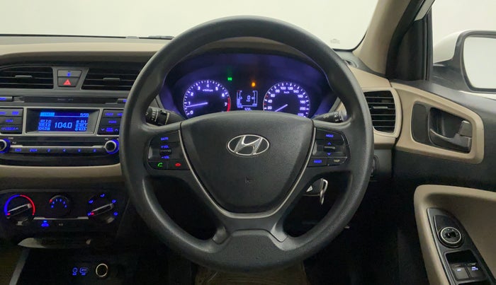 2015 Hyundai Elite i20 MAGNA 1.2, Petrol, Manual, 69,148 km, Steering Wheel Close Up