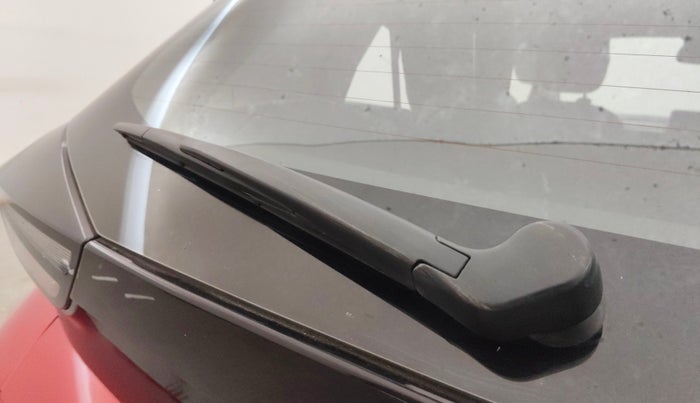 2020 Tata ALTROZ XZ PETROL, Petrol, Manual, 66,605 km, Rear Wiper