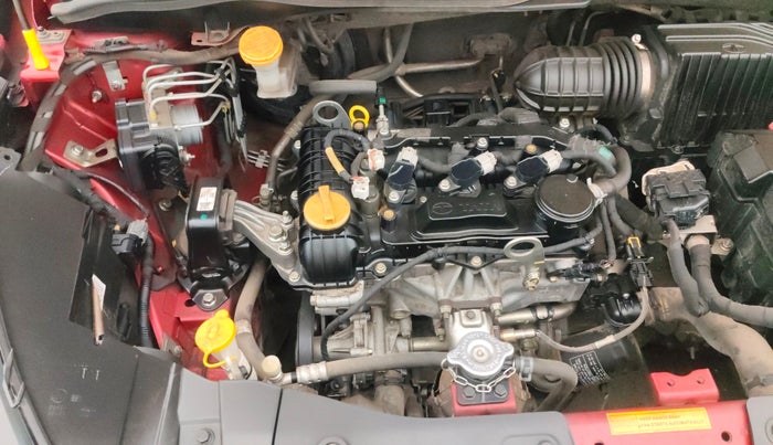 2020 Tata ALTROZ XZ PETROL, Petrol, Manual, 66,605 km, Engine View - Right