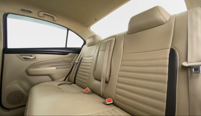 2016 Maruti Ciaz ZXI AT, Petrol, Automatic, 48,191 km, Right Side Rear Door Cabin