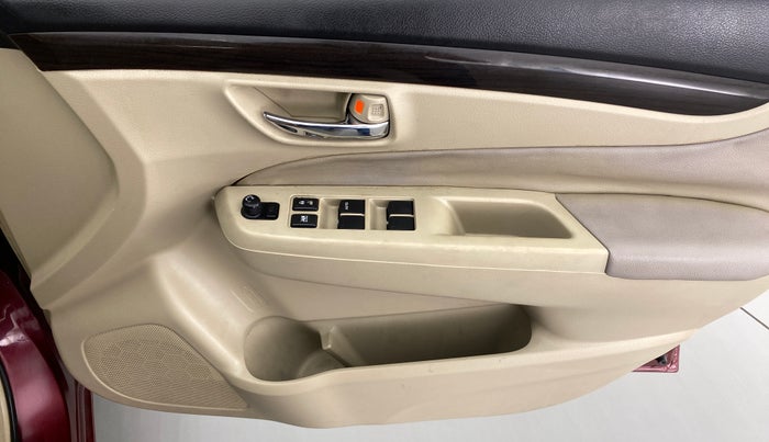 2016 Maruti Ciaz ZXI AT, Petrol, Automatic, 48,191 km, Driver Side Door Panels Control