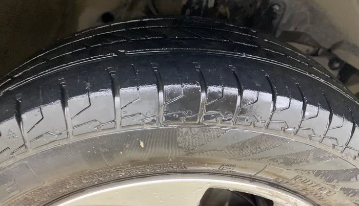 2018 Honda Jazz 1.2L I-VTEC V AT, Petrol, Automatic, 70,111 km, Right Front Tyre Tread