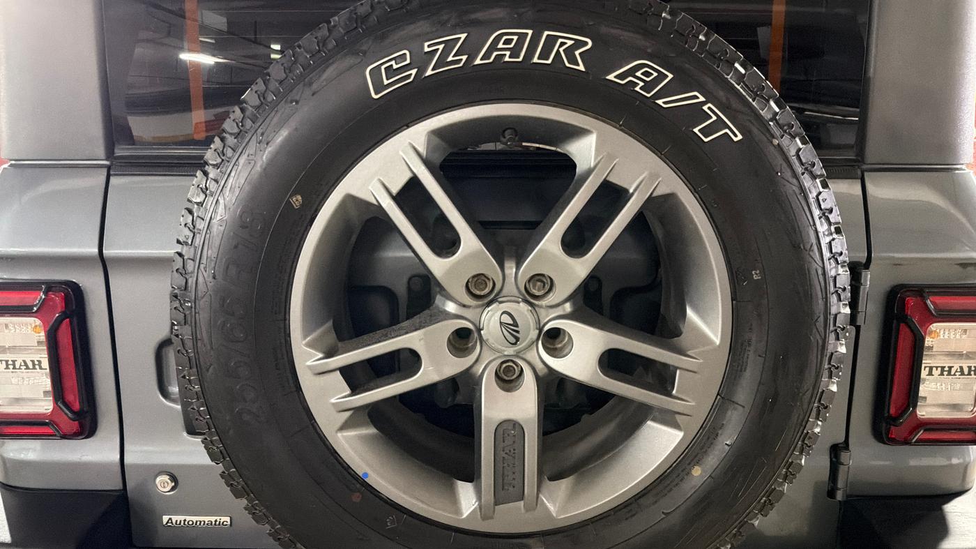 2021 Mahindra Thar LX PETROL HT 4WD AT, Petrol, Automatic, 15,103 km, Spare Tyre