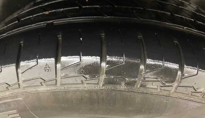 2018 Maruti S Cross ZETA 1.3, Diesel, Manual, 70,253 km, Left Rear Tyre Tread