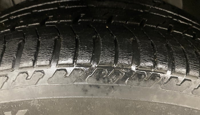 2018 Maruti S Cross ZETA 1.3, Diesel, Manual, 70,253 km, Left Front Tyre Tread