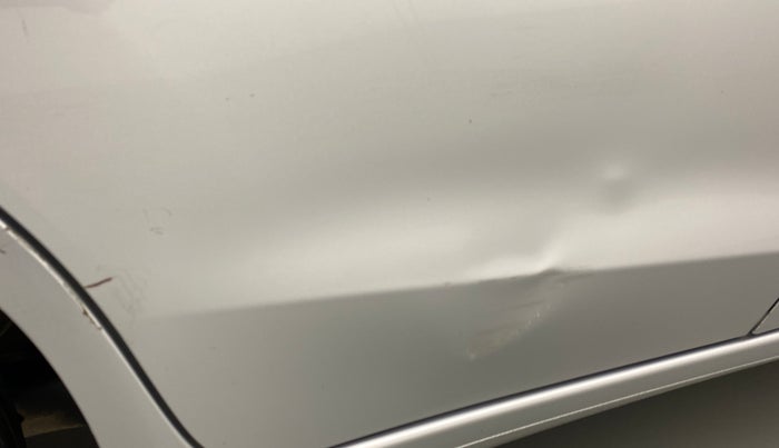 2014 Honda Amaze 1.2 VXMT I VTEC, Petrol, Manual, 76,438 km, Right rear door - Slightly dented