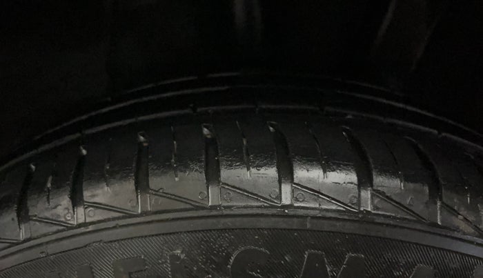 2022 Hyundai GRAND I10 NIOS MAGNA 1.2 KAPPA VTVT, Petrol, Manual, 32,002 km, Left Rear Tyre Tread