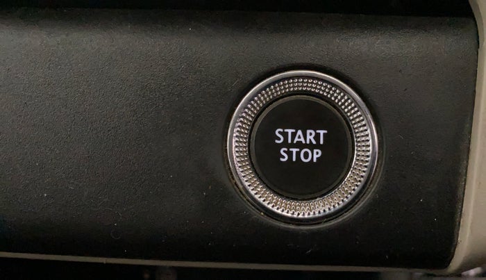 2019 Renault TRIBER RXZ, Petrol, Manual, 51,517 km, Keyless Start/ Stop Button