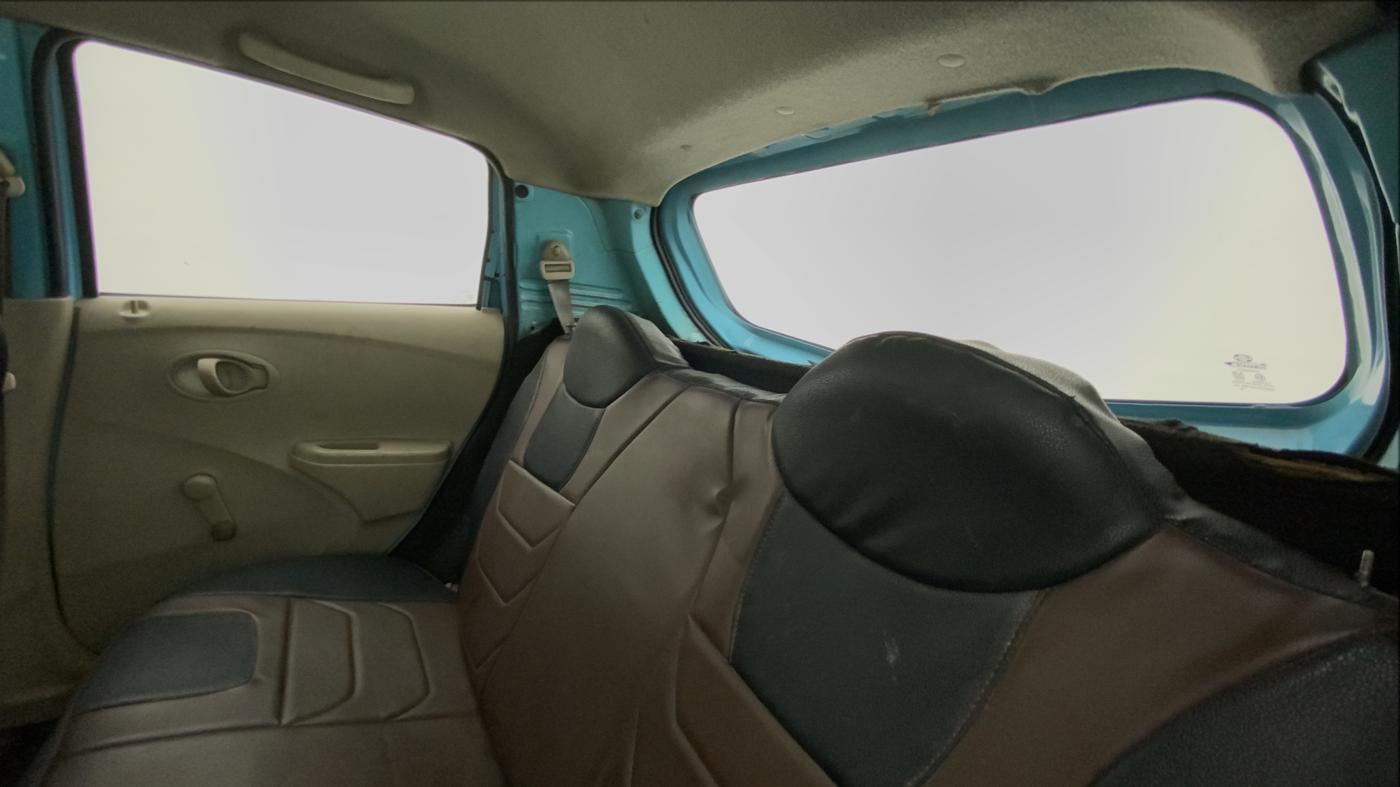 2014 Datsun Go D, Petrol, Manual, 97,917 km, Right Side Rear Door Cabin