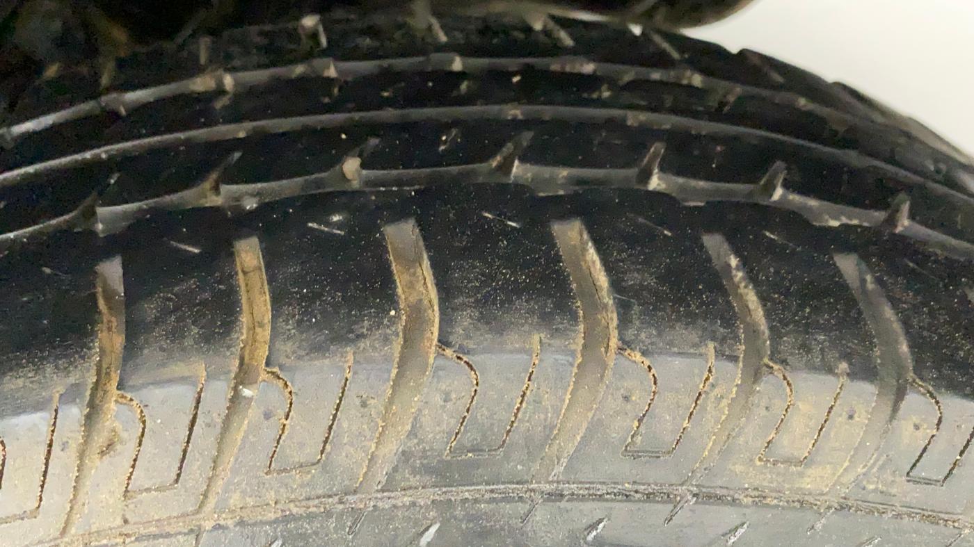 2014 Datsun Go D, Petrol, Manual, 97,917 km, Left Rear Tyre Tread