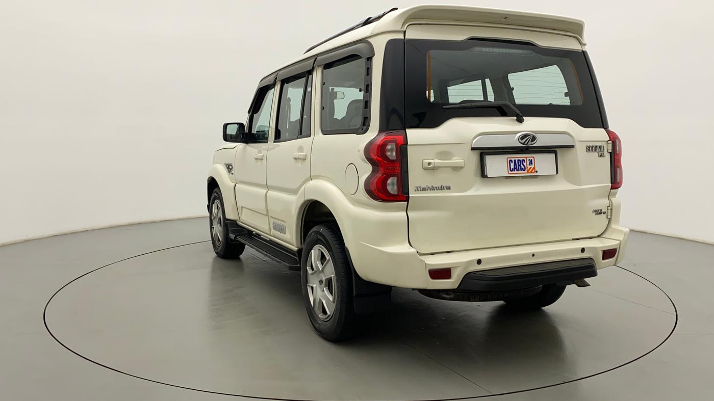 2018 Mahindra Scorpio S7 120 BHP 2WD, Diesel, Manual, 29,165 km, Left Back Diagonal