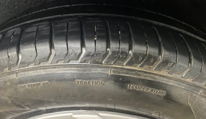 2019 Maruti IGNIS DELTA 1.2 AMT, Petrol, Automatic, 66,594 km, Left Rear Tyre Tread