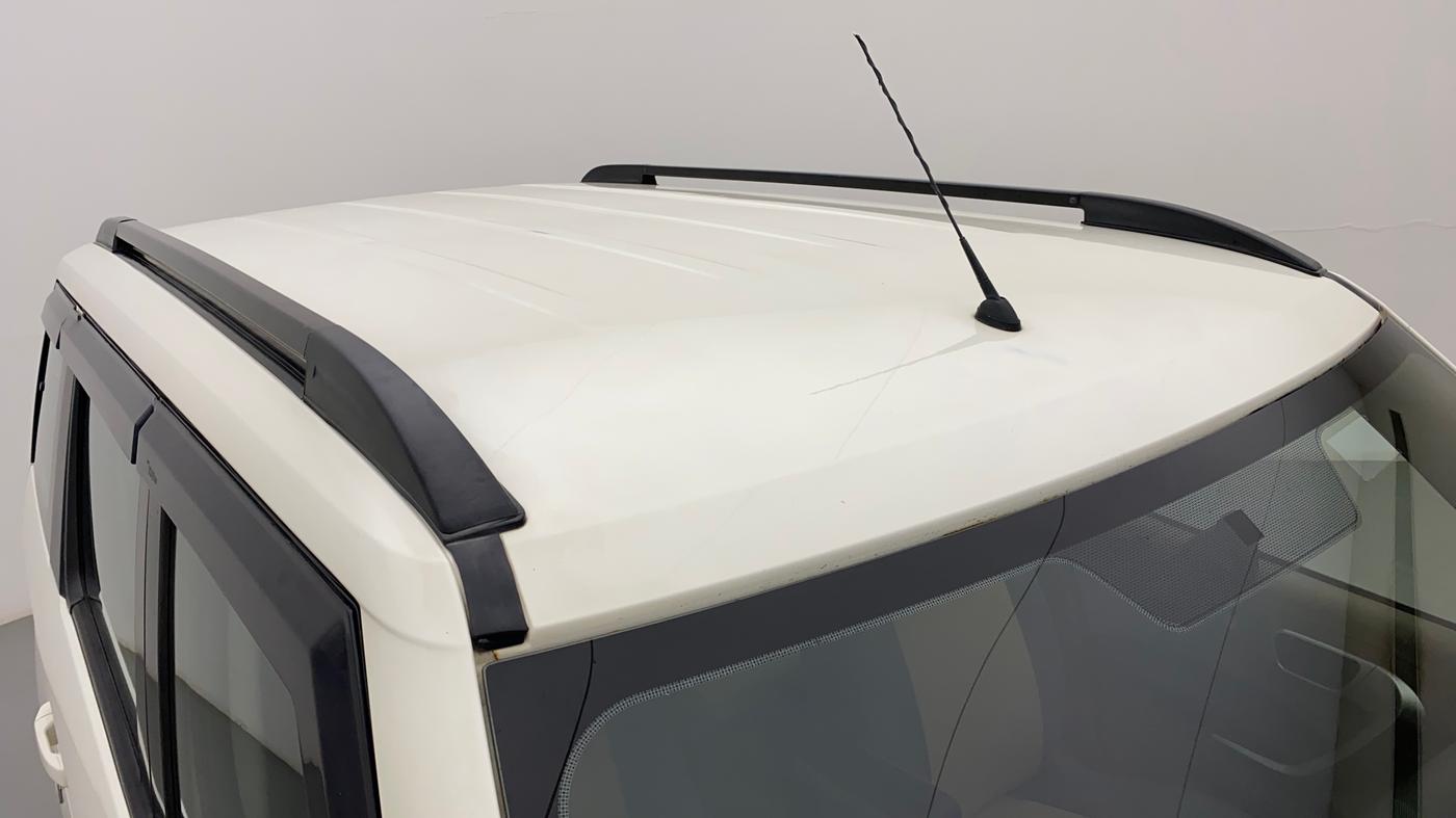 2016 Mahindra TUV300 T8 AMT, Diesel, Automatic, 77,947 km, Roof