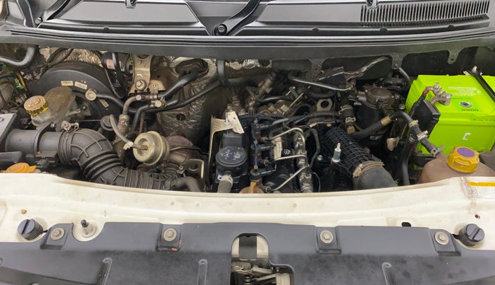 2016 Mahindra TUV300 T8 AMT, Diesel, Automatic, 77,947 km, Open Bonet