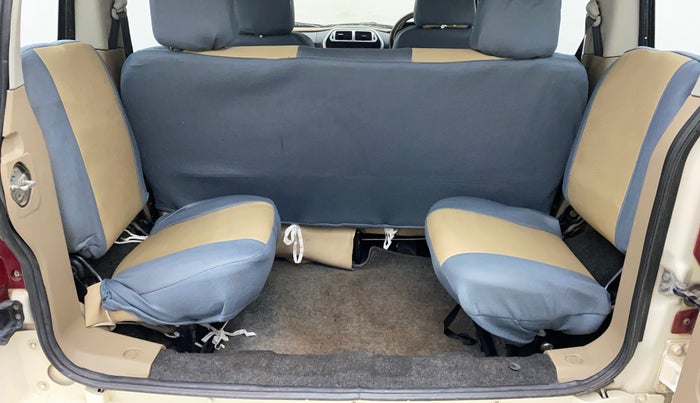 2016 Mahindra TUV300 T8 AMT, Diesel, Automatic, 77,947 km, Third Seat Row ( optional )