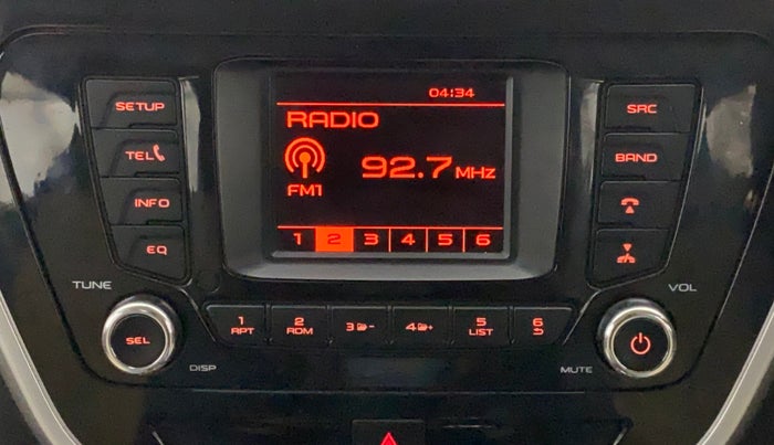 2016 Mahindra TUV300 T8 AMT, Diesel, Automatic, 77,947 km, Infotainment System