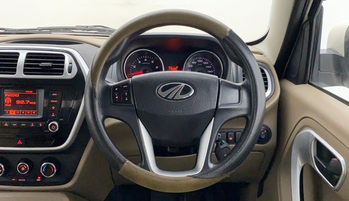 2016 Mahindra TUV300 T8 AMT, Diesel, Automatic, 77,947 km, Steering Wheel Close Up