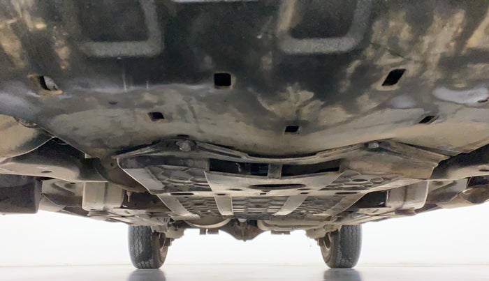 2016 Mahindra TUV300 T8 AMT, Diesel, Automatic, 77,947 km, Front Underbody