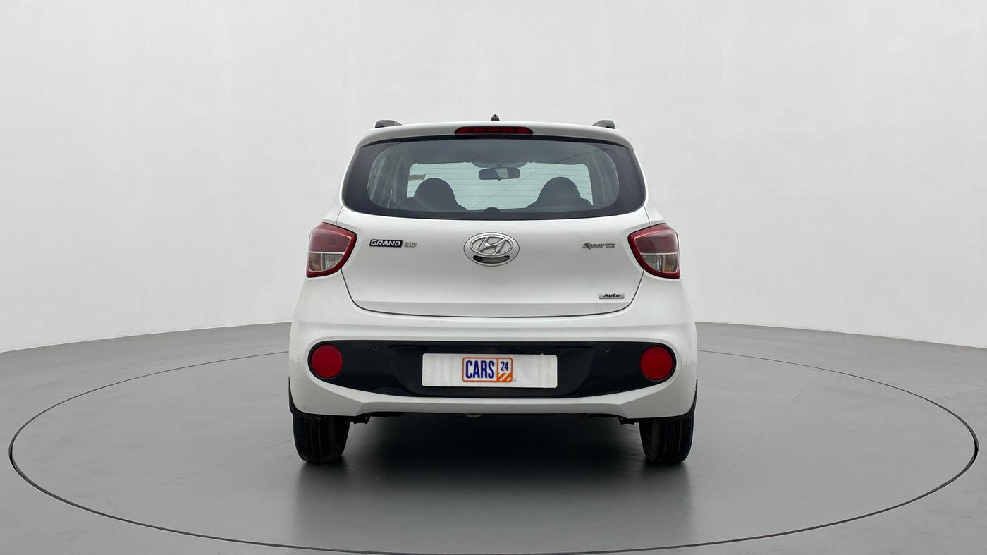 2017 Hyundai Grand i10 SPORTZ (O) 1.2 AT VTVT, Petrol, Automatic, 39,261 km, Back/Rear