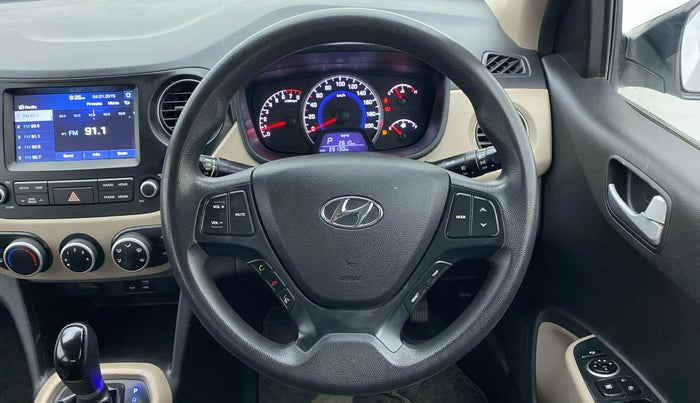2017 Hyundai Grand i10 SPORTZ (O) 1.2 AT VTVT, Petrol, Automatic, 39,261 km, Steering Wheel Close Up