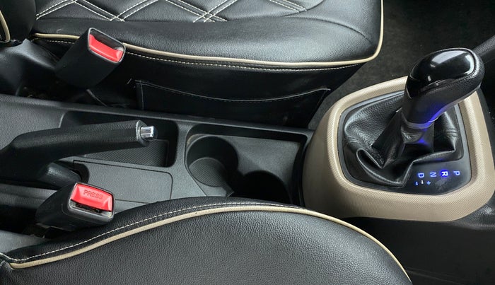 2017 Hyundai Grand i10 SPORTZ (O) 1.2 AT VTVT, Petrol, Automatic, 39,261 km, Gear Lever