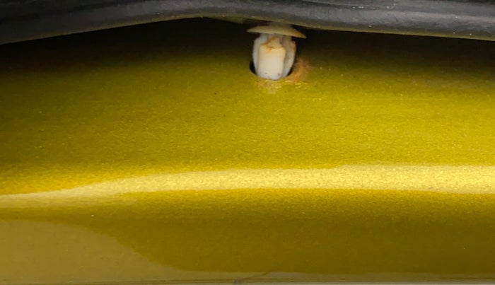 2014 Maruti Celerio VXI AMT, Petrol, Automatic, 87,315 km, Front passenger door - Slight discoloration