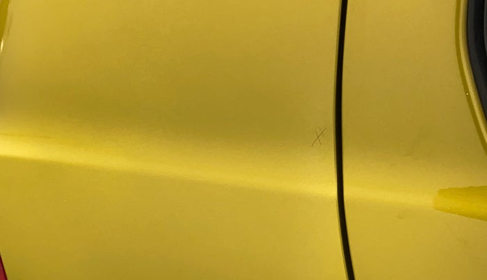 2014 Maruti Celerio VXI AMT, Petrol, Automatic, 87,315 km, Right quarter panel - Minor scratches
