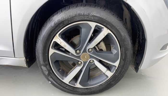 2021 Tata ALTROZ XZ 1.5 RTQ, Diesel, Manual, 38,314 km, Right Front Wheel