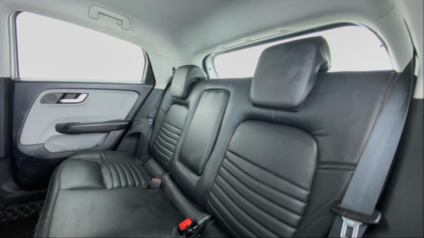 2021 Tata ALTROZ XZ 1.5 RTQ, Diesel, Manual, 38,314 km, Right Side Rear Door Cabin