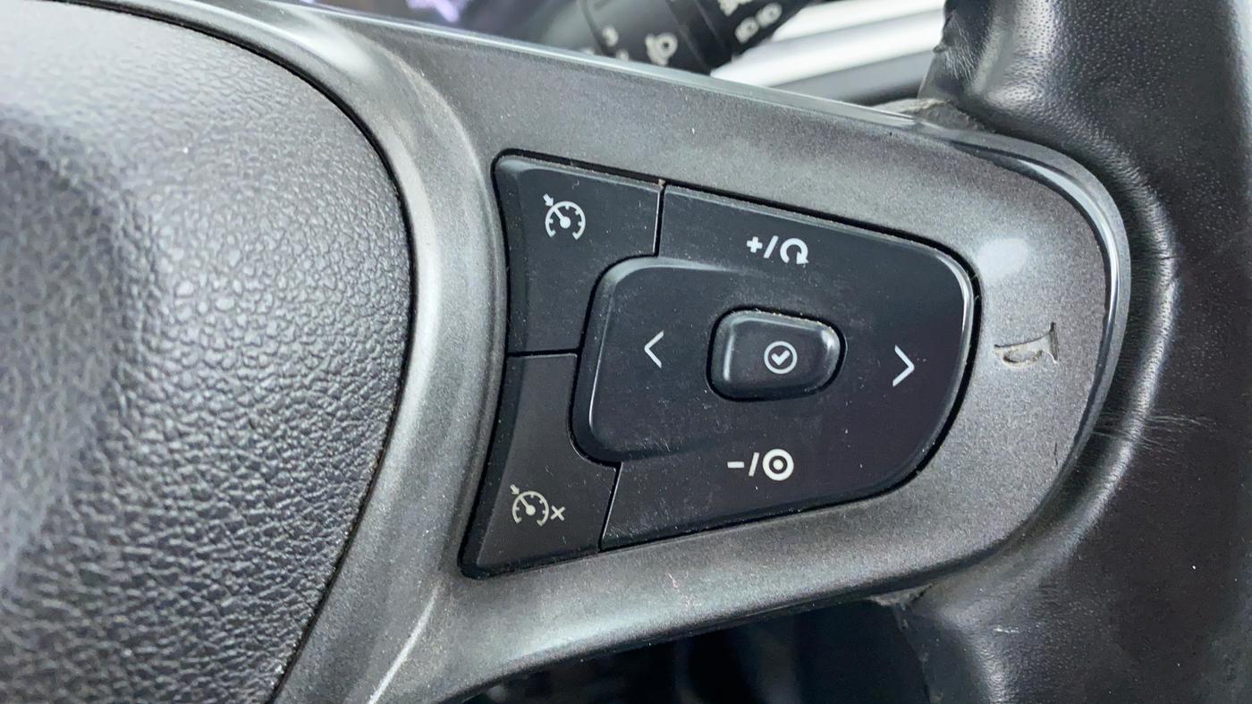 2021 Tata ALTROZ XZ 1.5 RTQ, Diesel, Manual, 38,314 km, Adaptive Cruise Control