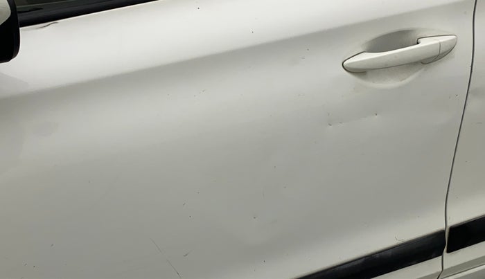 2018 Hyundai Elite i20 MAGNA EXECUTIVE 1.2, CNG, Manual, 78,662 km, Front passenger door - Slightly dented