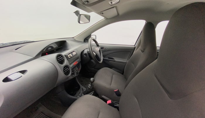 2012 Toyota Etios GD, Diesel, Manual, 72,701 km, Right Side Front Door Cabin