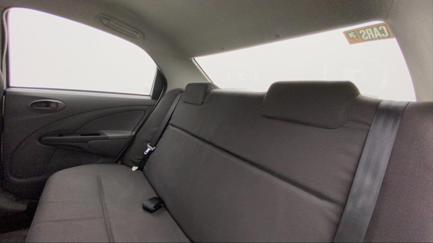 2012 Toyota Etios GD, Diesel, Manual, 72,701 km, Right Side Rear Door Cabin