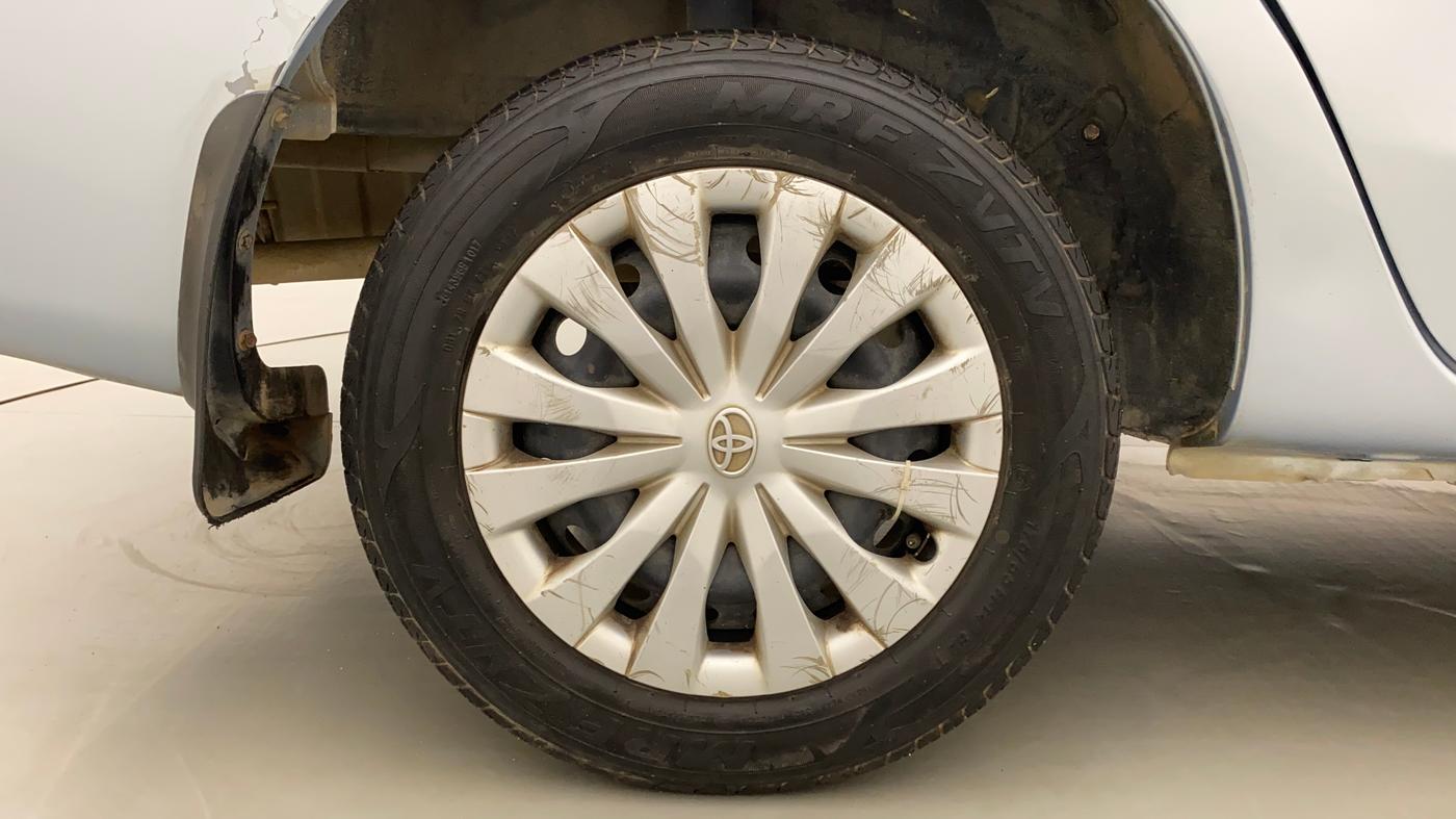 2012 Toyota Etios GD, Diesel, Manual, 72,701 km, Right Rear Wheel